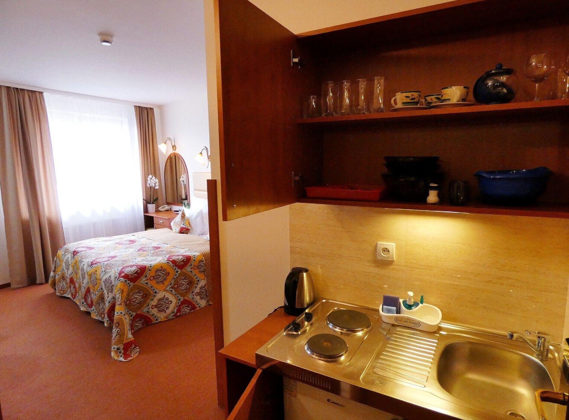 Aparthotel Adler Krakow Bagian luar foto