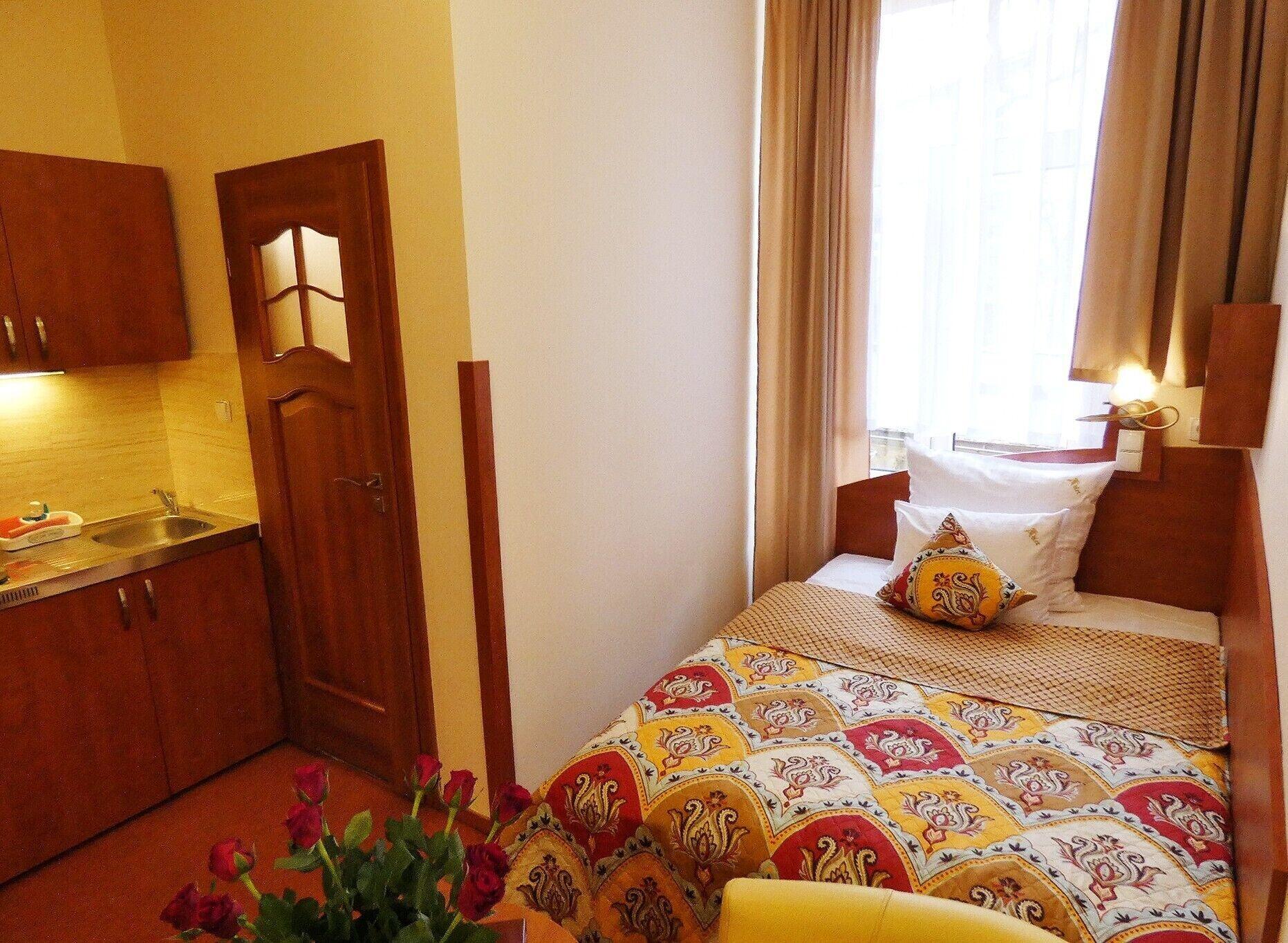 Aparthotel Adler Krakow Bagian luar foto