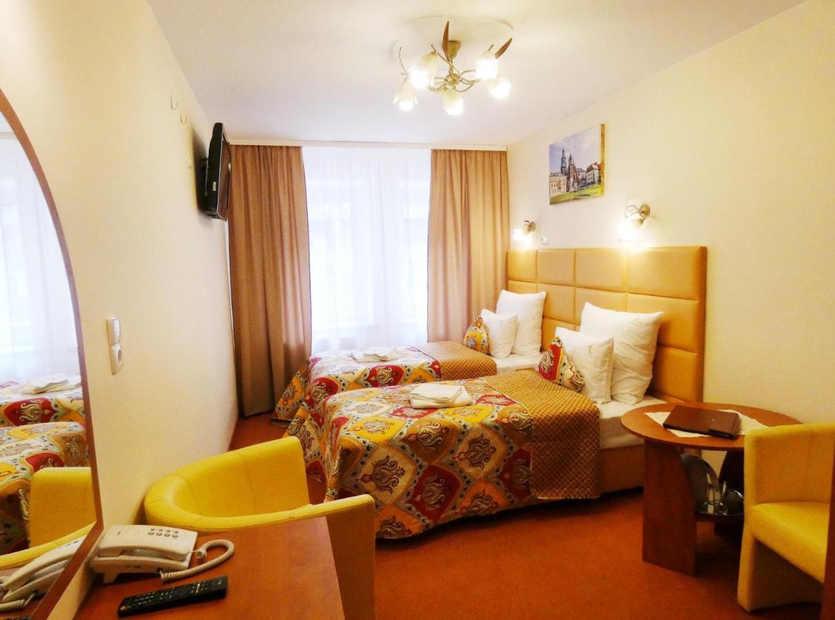 Aparthotel Adler Krakow Bagian luar foto