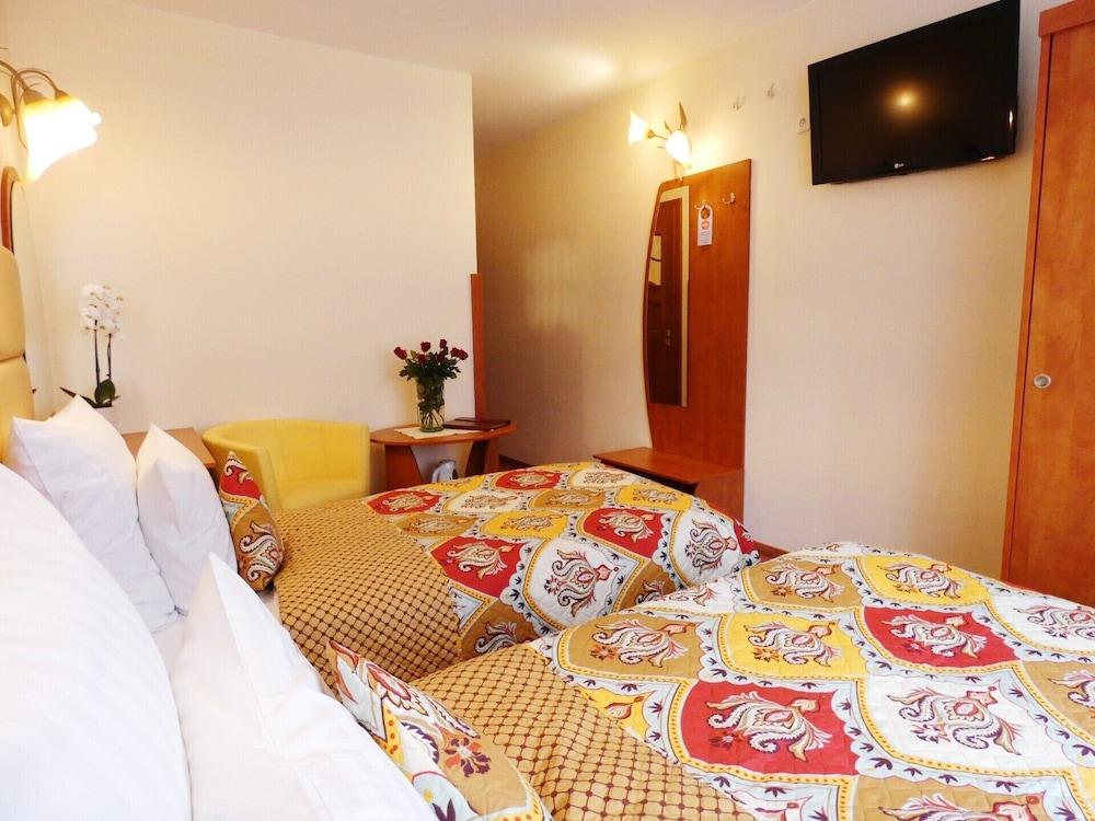 Aparthotel Adler Krakow Bagian luar foto
