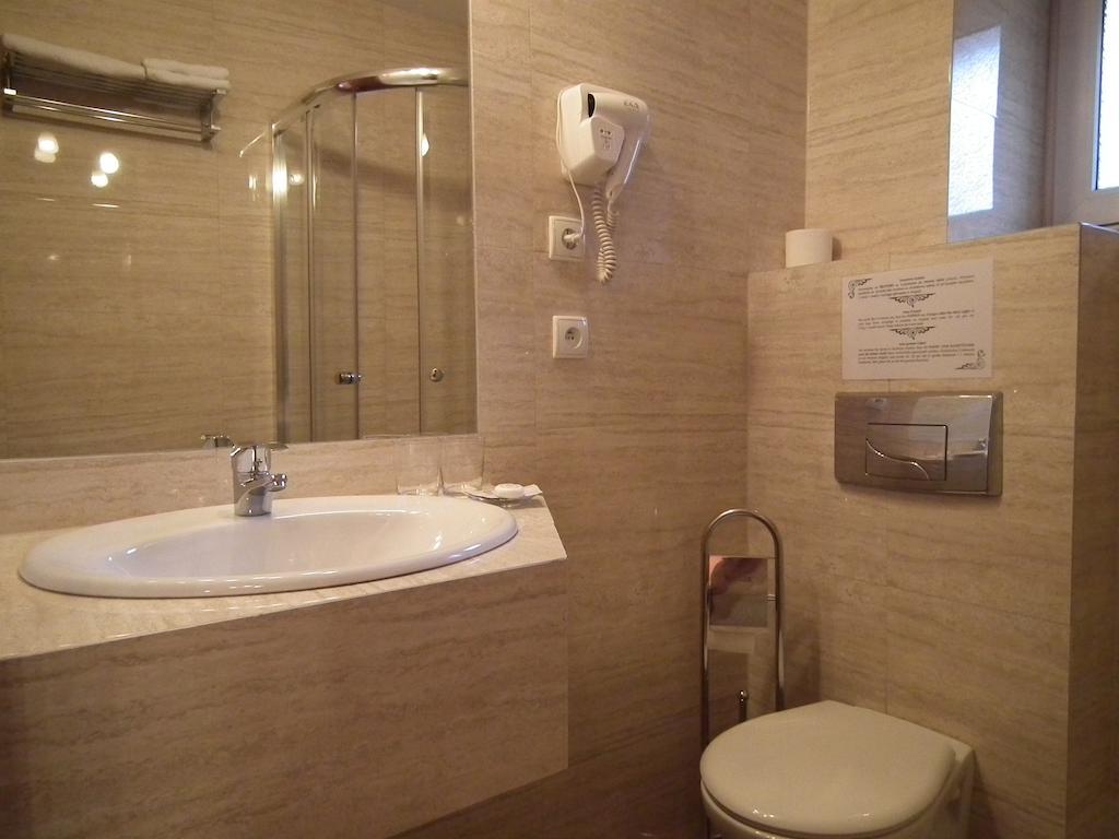 Aparthotel Adler Krakow Bagian luar foto
